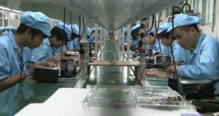 Nhà máy Hoàn Hồng tuyển 46 nữ làm điện tử