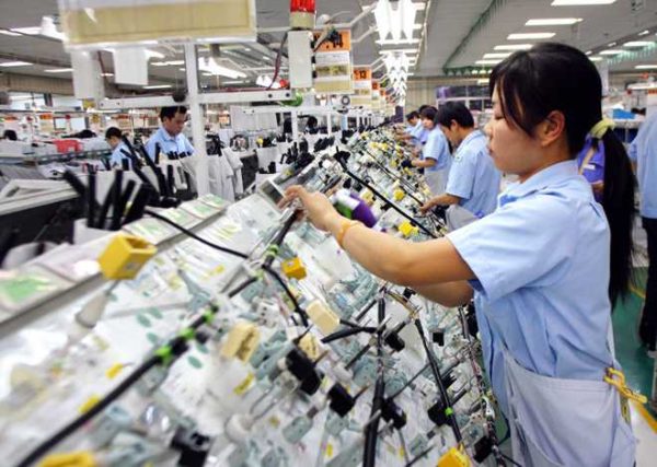 Nhà máy Lợi Cần tuyển 50 nữ làm dệt điện tử