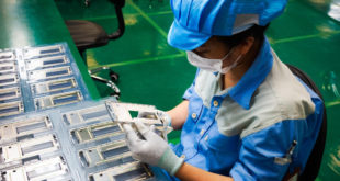 Nhà máy Tinh Đạt tuyển 7 nữ sản xuất linh kiện điện tử