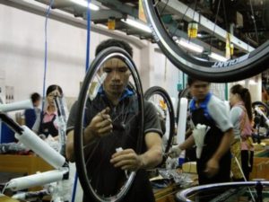 Nhà máy Đông Canh tuyển 20 nam làm link kiện xe đạp